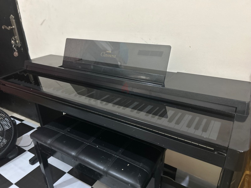 Yamaha Piano CLP-Clavinova 560 | dubizzle