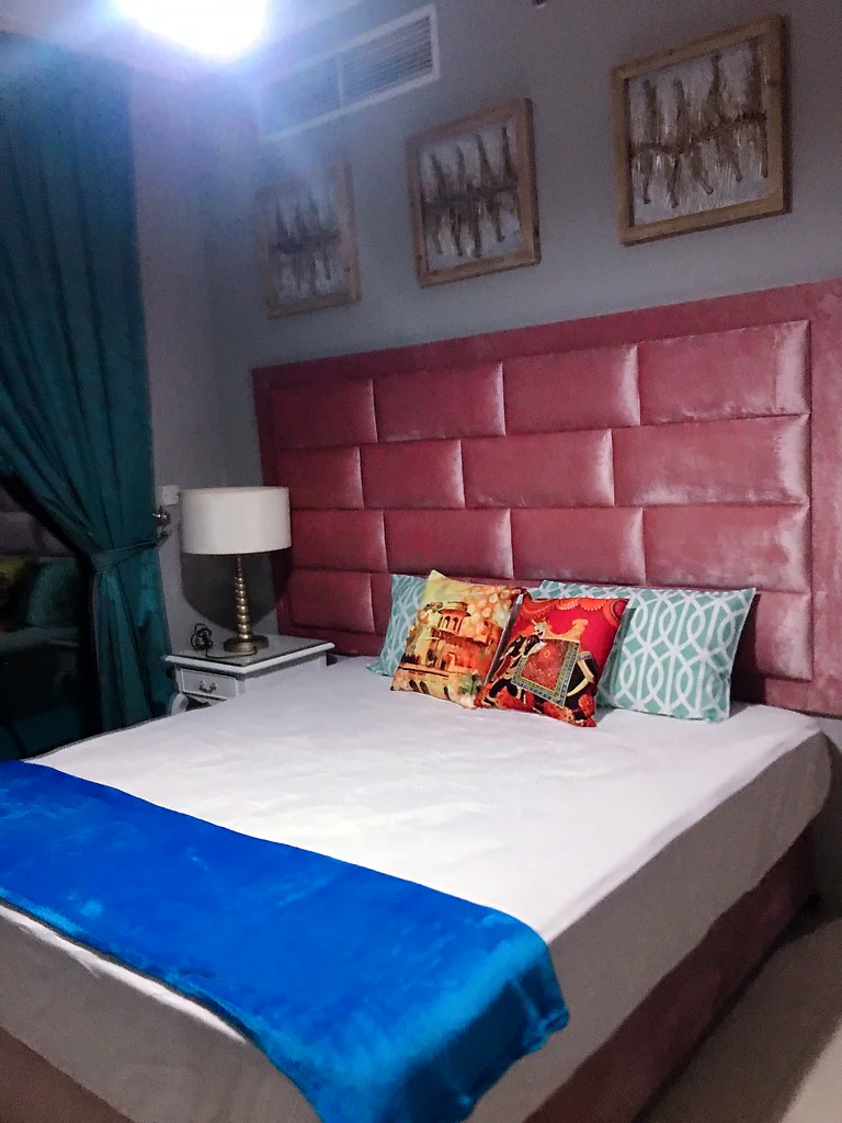 Apartment Marina, Luxury master bedroom with attached washroom