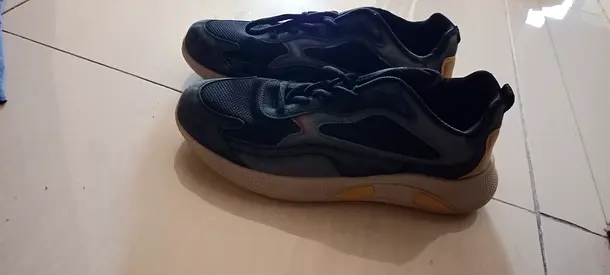 Shoes for men size 42