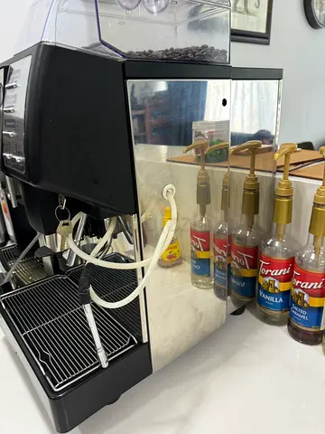 Coffee machine Simonelli Pronto Bar