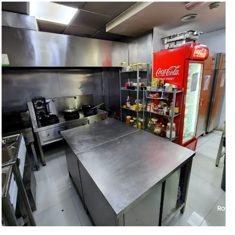 RESTAURANT EQUIPMENT FOR SALE / FULL SET UP
