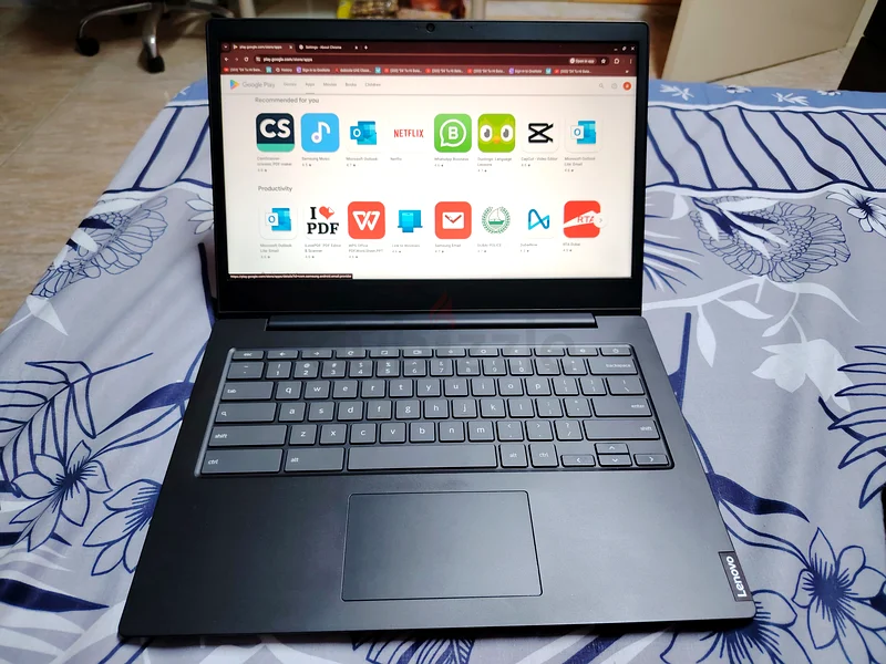 -lenovo كروم بوك s340-14 بشاشة تعمل باللمس، معالج إنتل سيلرون n4000، شاشة 14 بوصة، ذاكرة وصول عشوائي 4 جيجابايت، وسعة تخزين 32 جيجابايت من نوع ssd. كأنه جديد63257636273155114