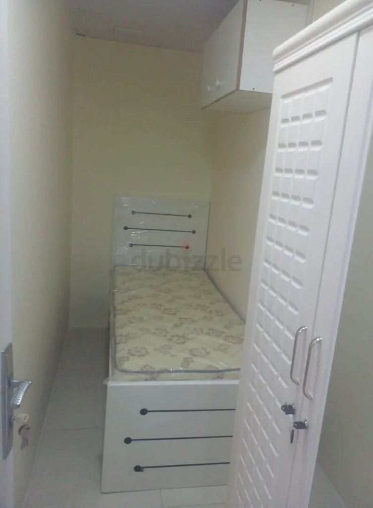 Apartment Manhkool PARTITION NEAR THE METRO Dubai