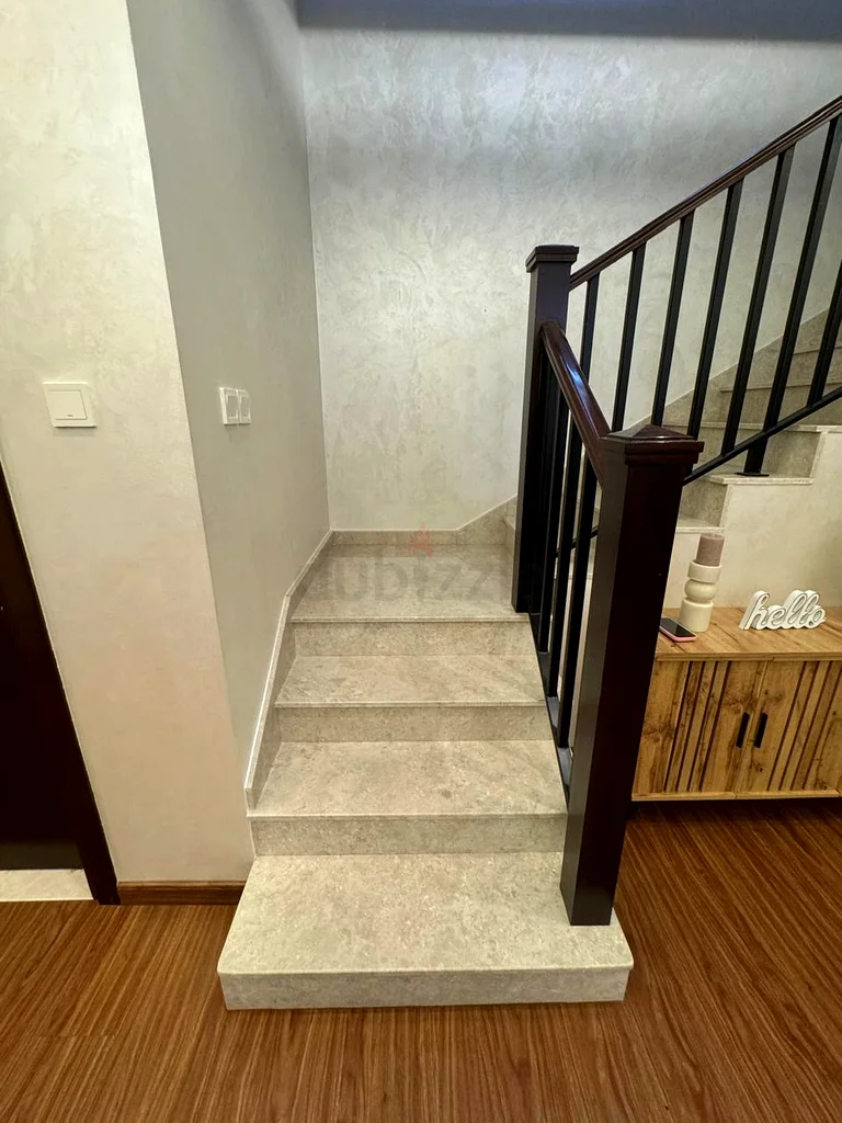 Villa Direct from the owner Spacious 4 bed rooms villa for rent in