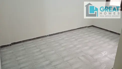 Studio Staff Accommodation @dip1 @2000/-