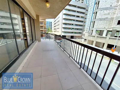 No Commission 3bhk //road Facing//vacant//