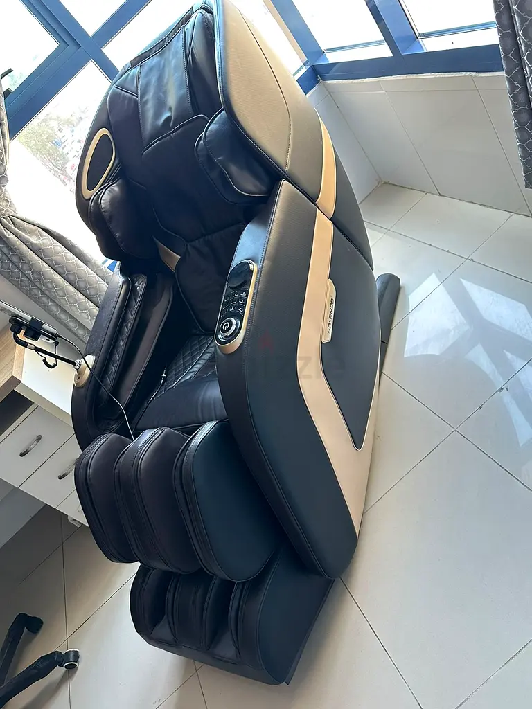 Massage Chair in Mint Condition