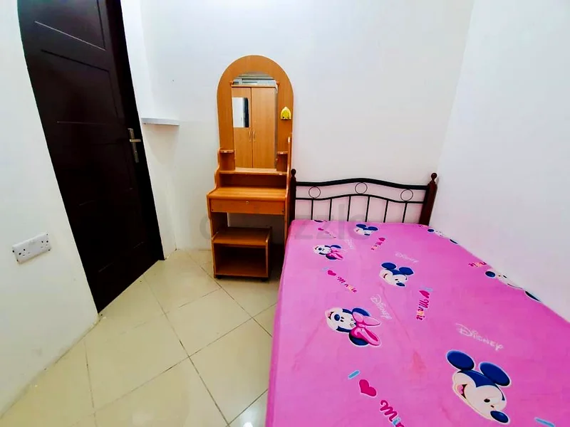 Apartment Private Partition Room For Couple/Single Opposite Burjuman
