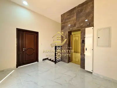 Luxury 2bhk Apartment With Hall And Big Kitchen Private Roof Elevator In Villa Near Courtyard Mall