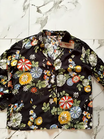 Levis blouse