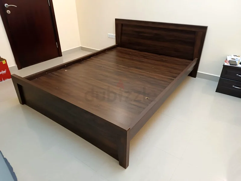 Bed frame Queen size