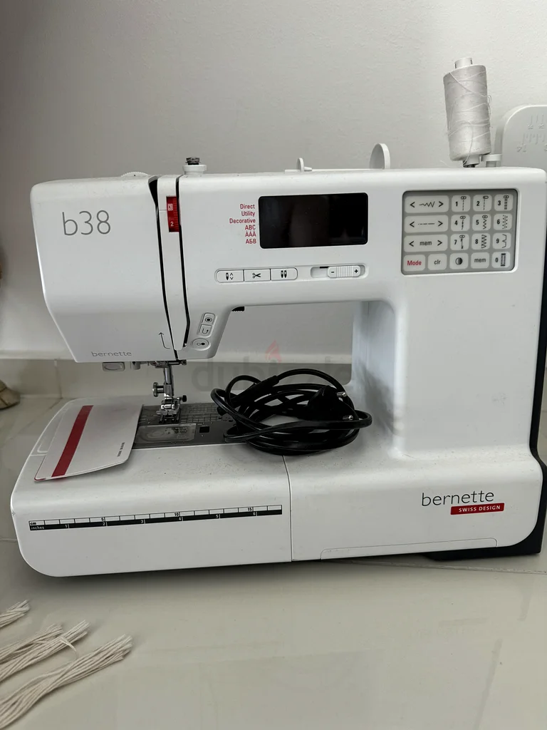 Sewing Machine 38