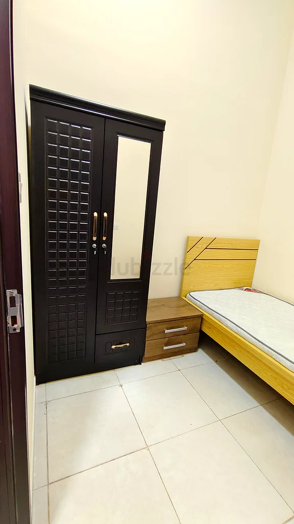 Apartment Fully closed furnished partition room All Cities