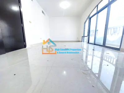 Ready For Rent! 3bhk Master With Balconies/ Maids /easy Parking /electra Street