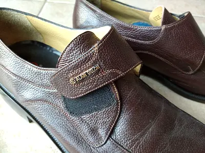Brown Shoes (men/boys) - Brand: Alain Delon