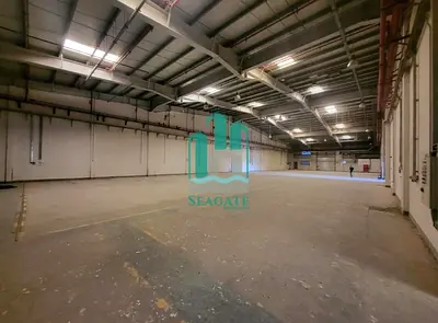 34000 Qft Warehouse For Sale In Al Quoz Industrial Area