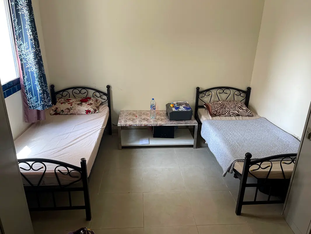 Apartment Bed space available for executive bachelor’s Near NMC