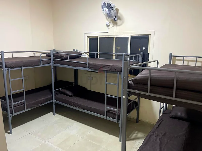 Apartment MALE BEDSPACE AT AL RAFFA NEAR TO BAKER MOHEBI AT ROLLA STREET, SHARAF DG ETC