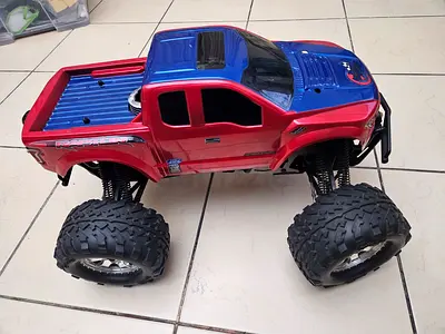 Hpi savage 4.6 nitro 1\8