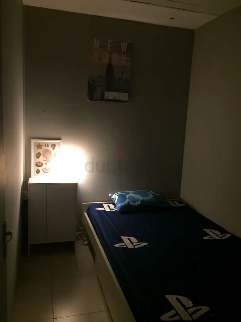 Apartment Beautiful Furnished spacious partition room available in (Al