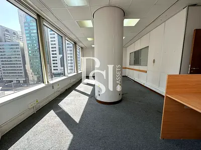 Fitted | Mid Floor | 2 Payments