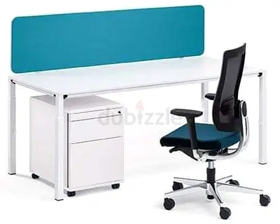 Luxury Office Workstation for Single Person