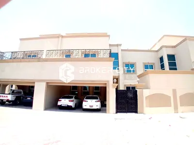 Elegant Villa In Prime Location !