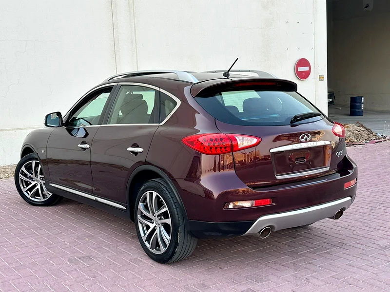 إنفيني QX50 - مواصفات دول مجلس التعاون - تحت الضمان - بدون حوادث - حالة ممتازة -63174307105537114