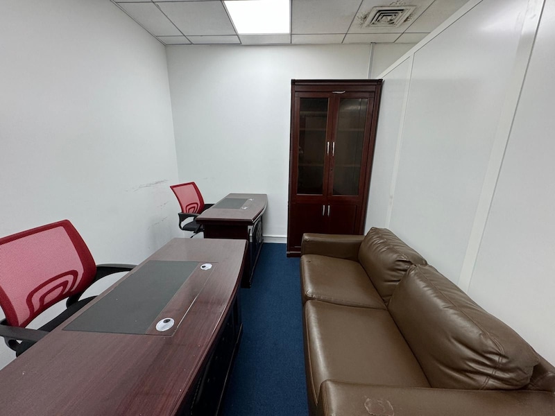 Office: Furnished 100 SFT AED 15,999 Per Year | dubizzle Dubai