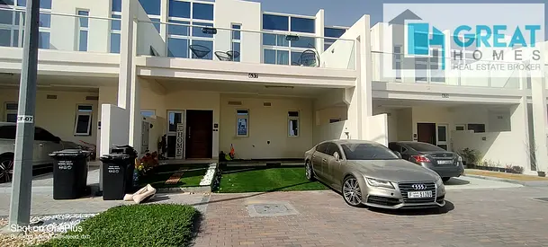 R2m Type 3bhk + Maid Villa |semi Furnished |ready To Move | Just 115k