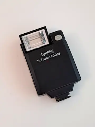 Classic SUNPAK Softlite 1400M Flash
