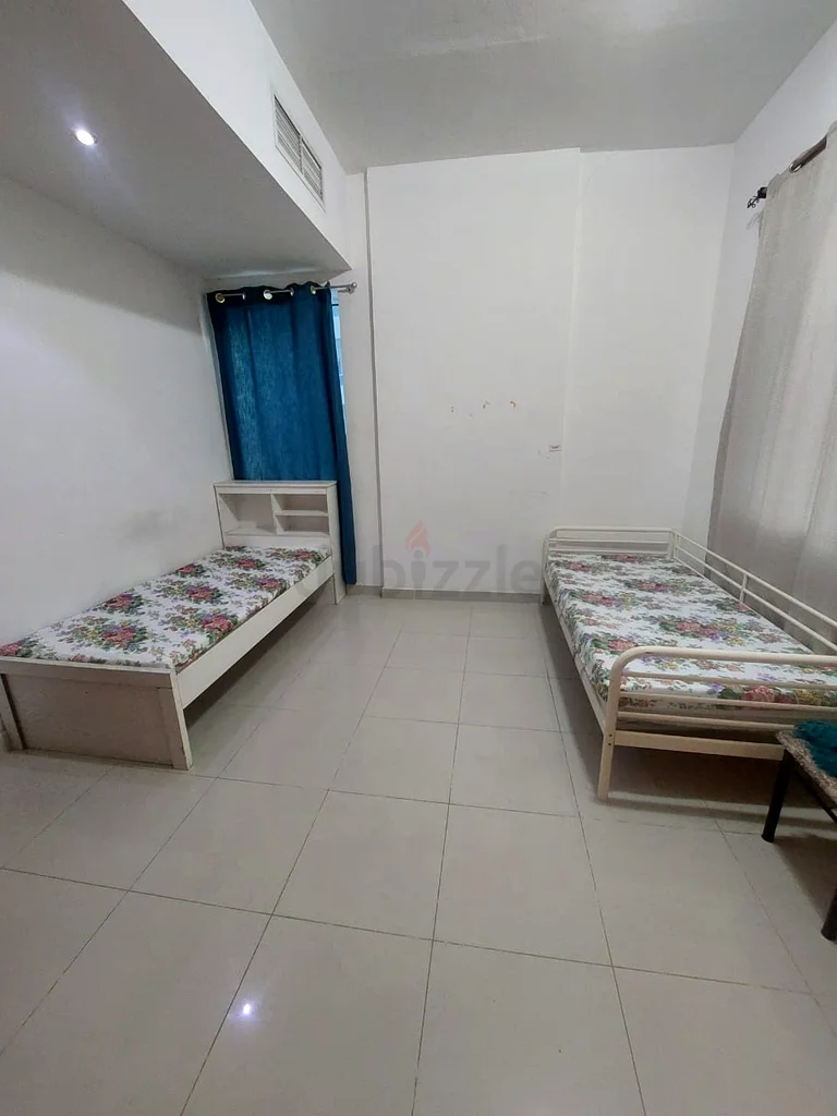 Apartment Bed Space for Executive Bachelors in Al Nahda Sharjah Dubai