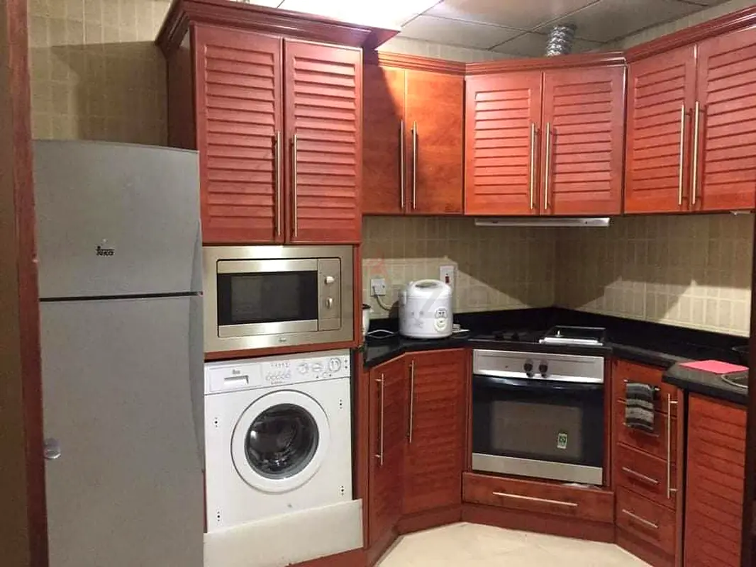 Apartment Partition Room Available for rent in Barsha heights