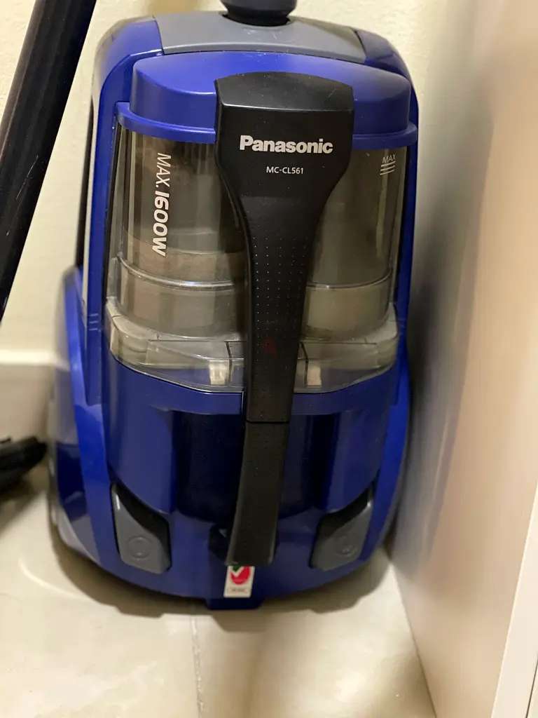 Panasonic vacuum cleaner in a good condition