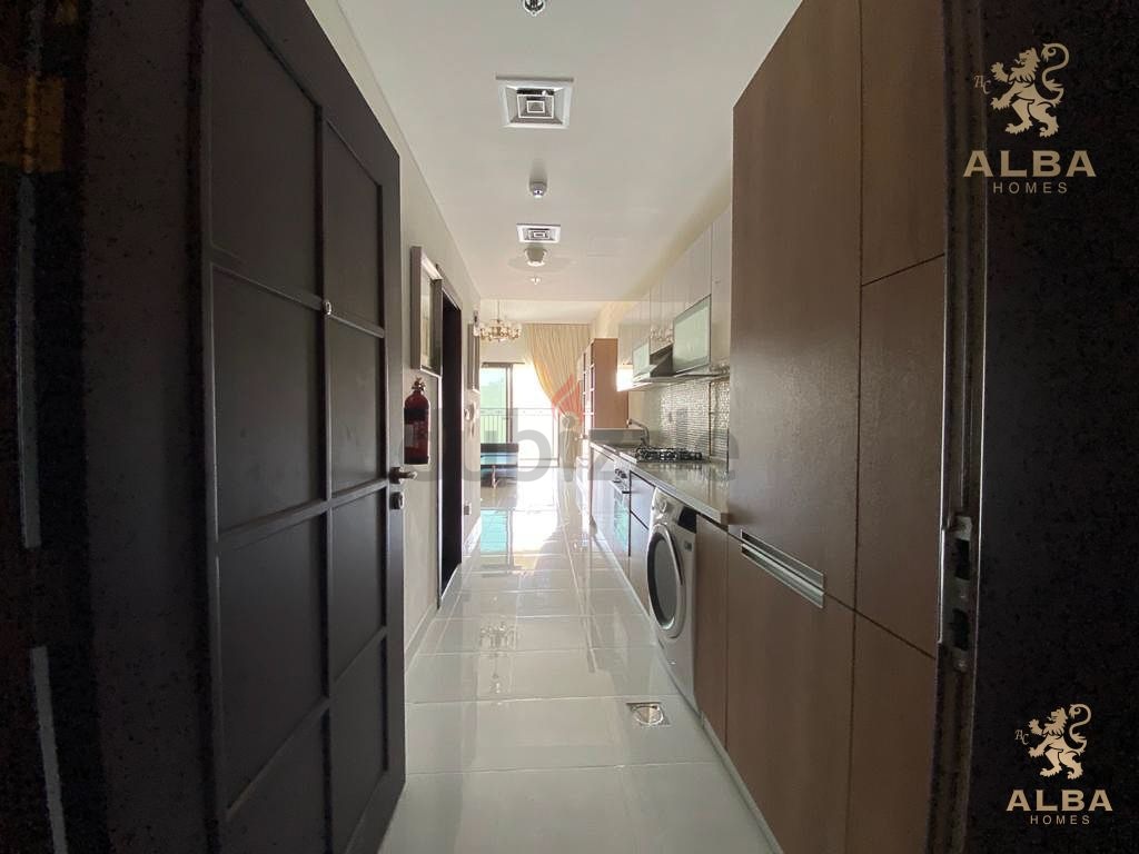 Apartment: Luxury Studio | Resort-Style Amenities | Furnished ...