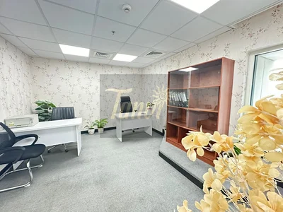 Fully Fitted Office With Bank Account Assistance | Unlimited Inspections |