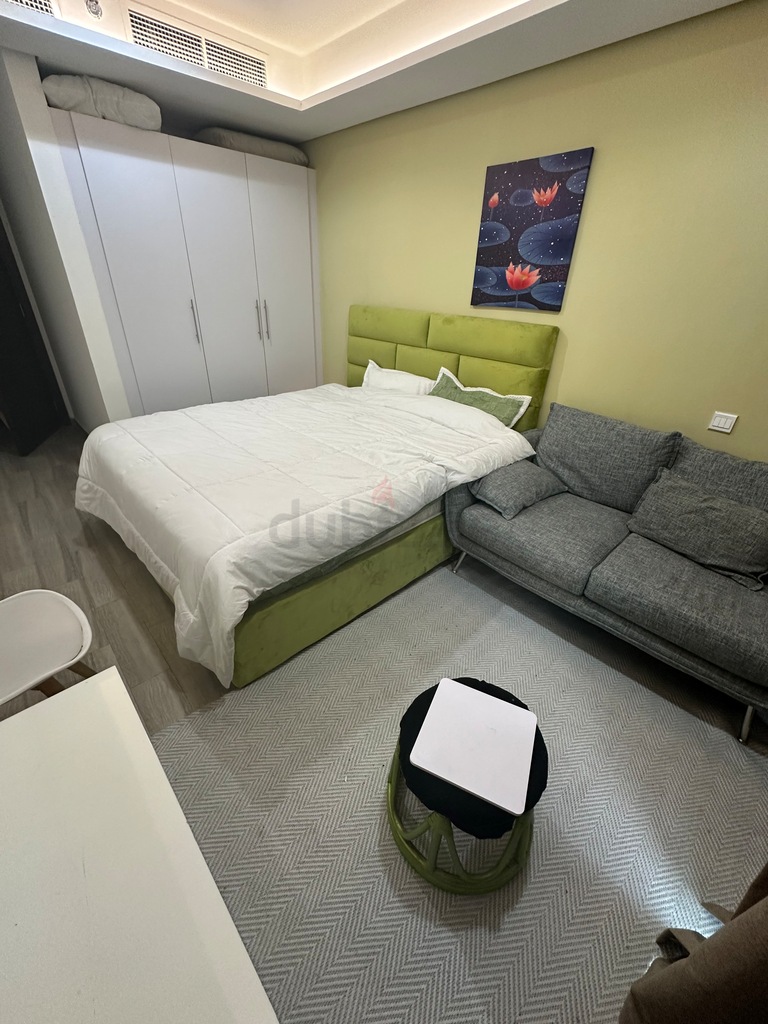 Apartment: Big Room for rent | dubizzle Dubai