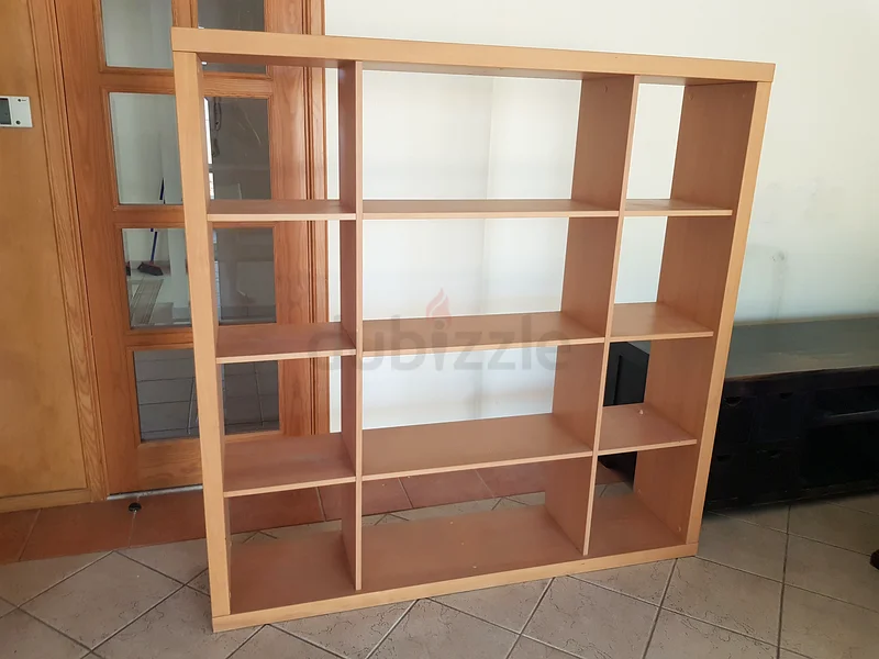 Book case /room divider