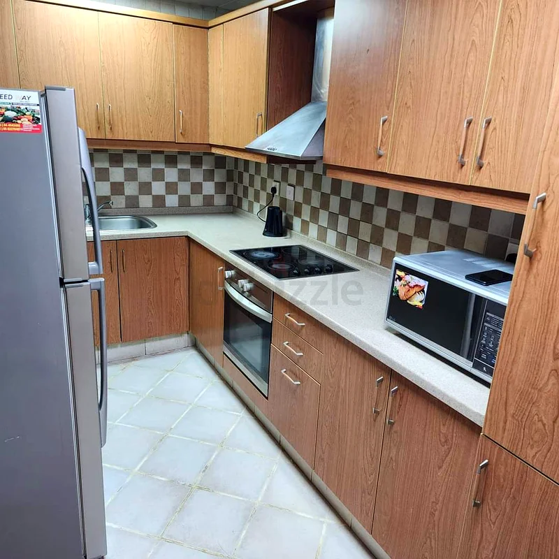 Apartment Bed space available for rent in Discovery gardens