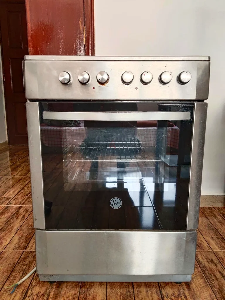 4 burner Electric Cooking Range