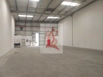 Insulated I Good Unloading & Loading I Vacant