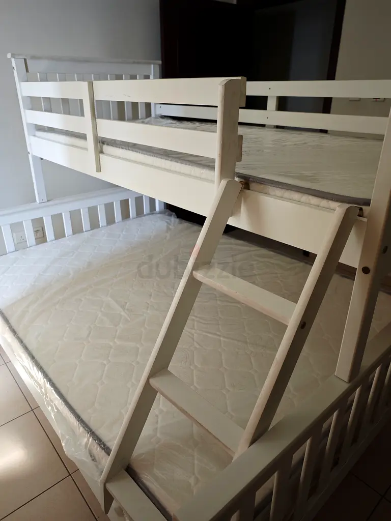 Double story bed for kids