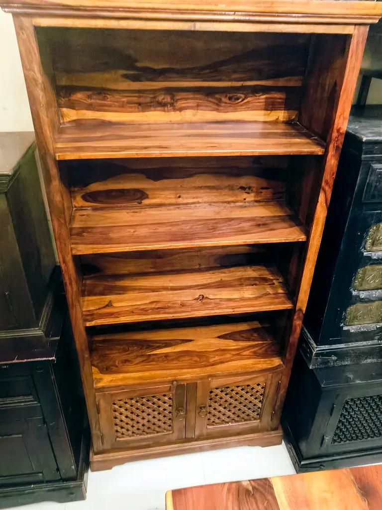 Marina bookcase