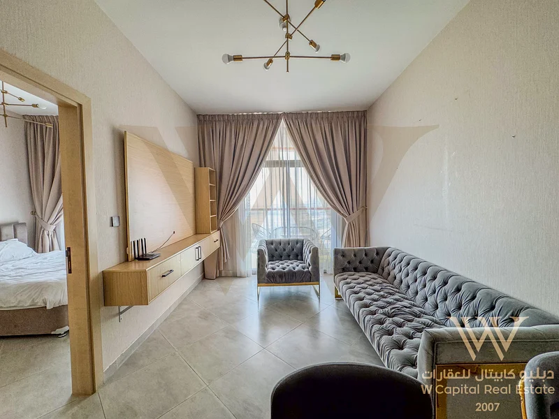 Apartment W Capital Real Estate Presents an Exclusive 1 BHK apartment