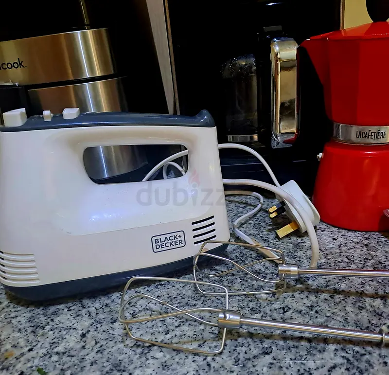 Black and decker hand mixer