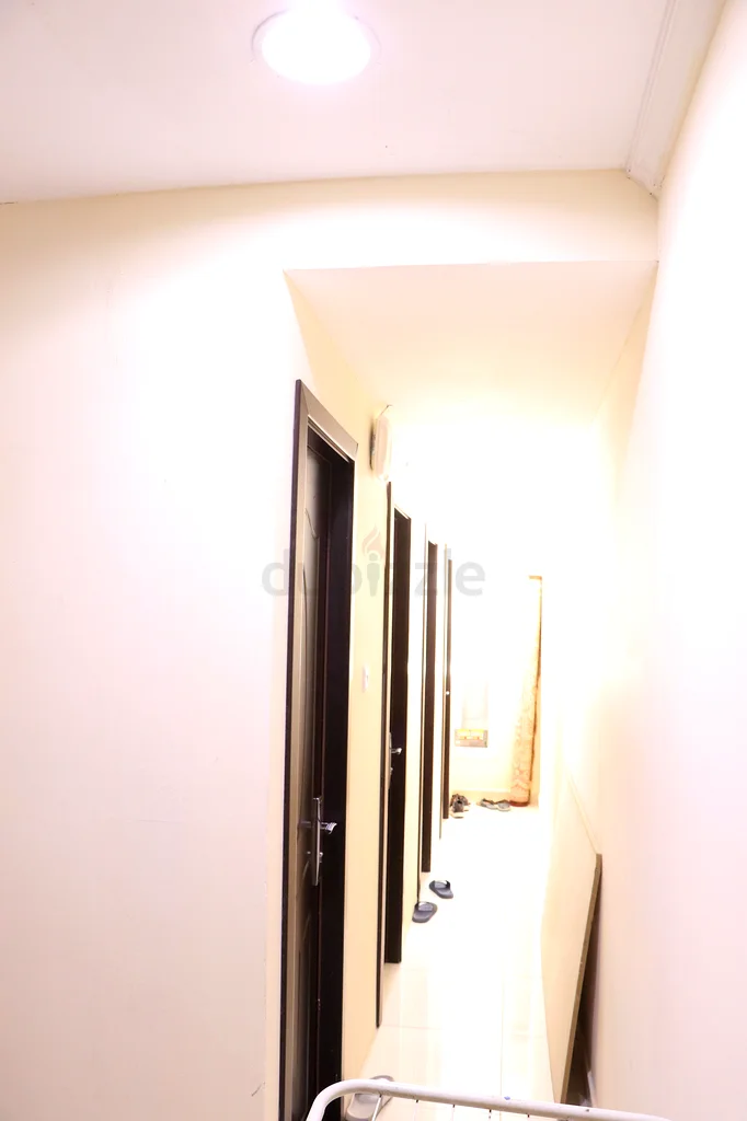 Apartment PARTITION NEAR DAFZA METRO STATION Dubai