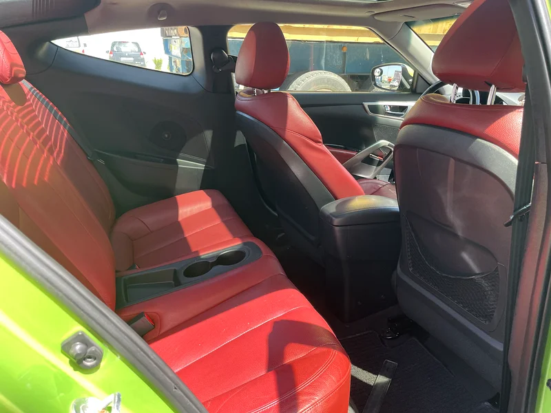 Huyndai Veloster 2015 GCC 1.6 2350063170839676675113