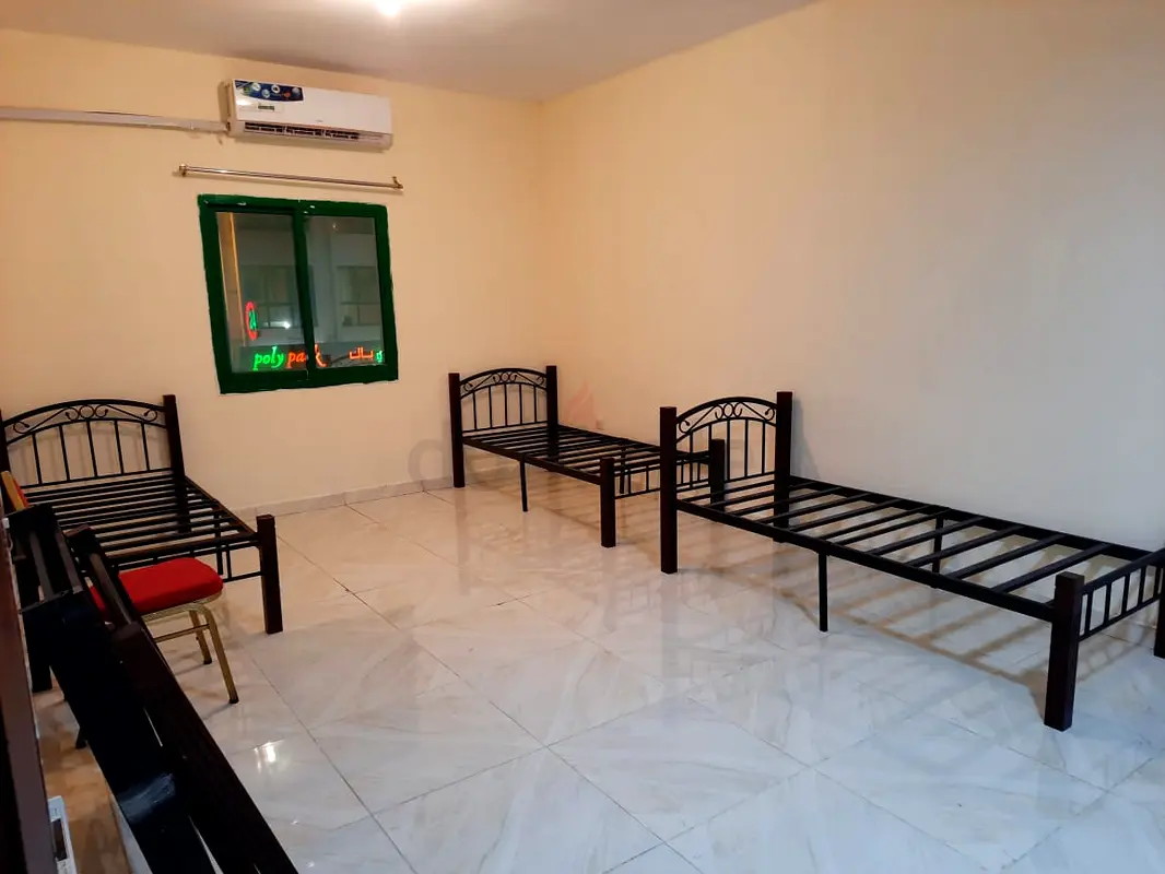 Apartment EXECUTIVE BATCHLOR BED SPACE AVAILABLE FOR KERALA (MALAYALI