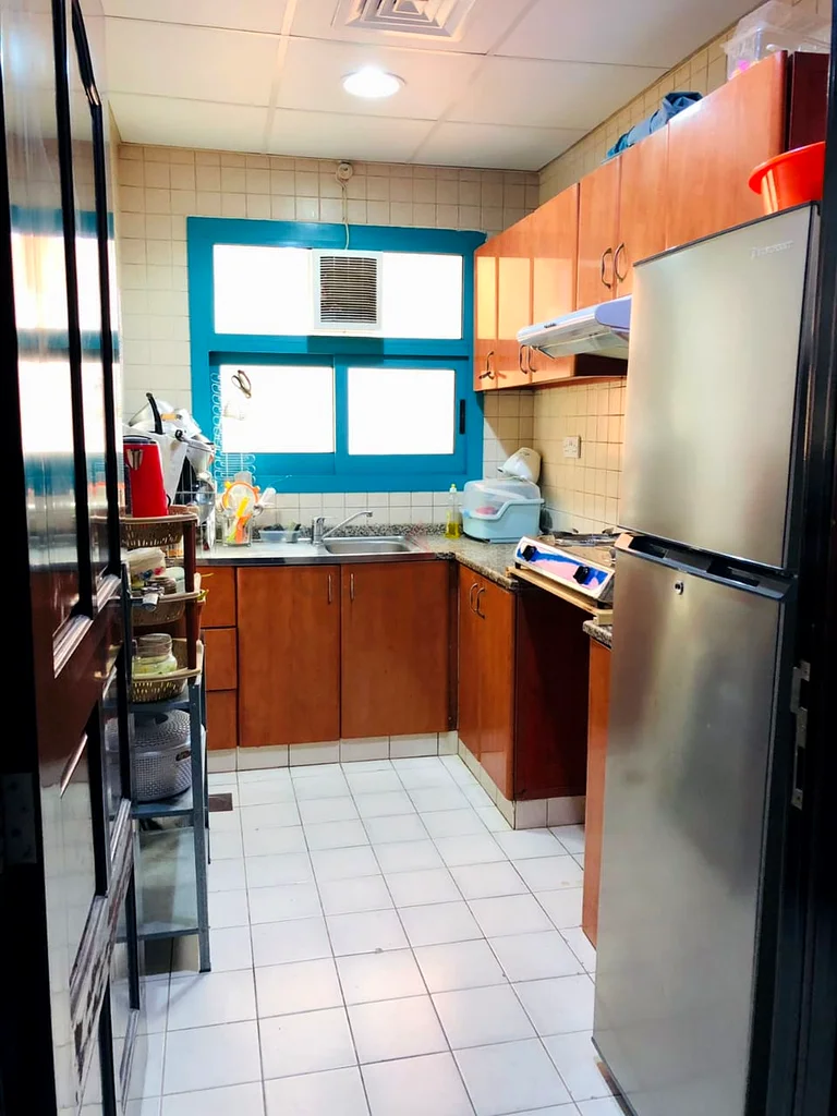 Apartment Couple partition for rent near Salahuddin metro Dubai