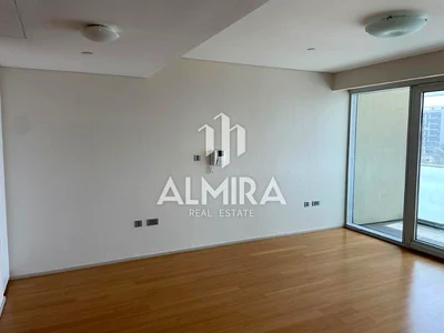 High-end Finishing | Spacious Layout | Move Now!